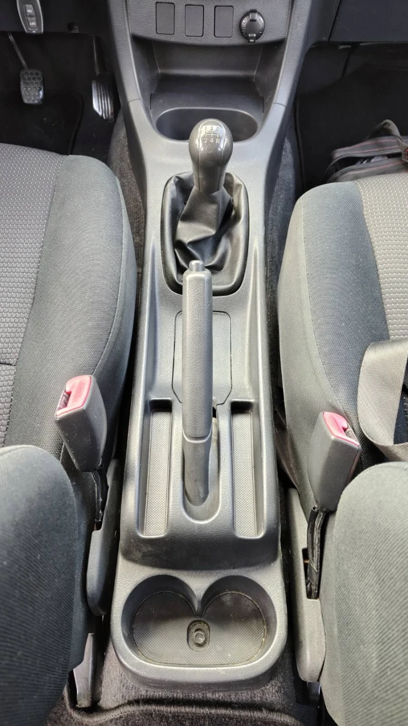 Daihatsu Terios 1.3 VVTI, снимка 11 - Автомобили и джипове - 52021797