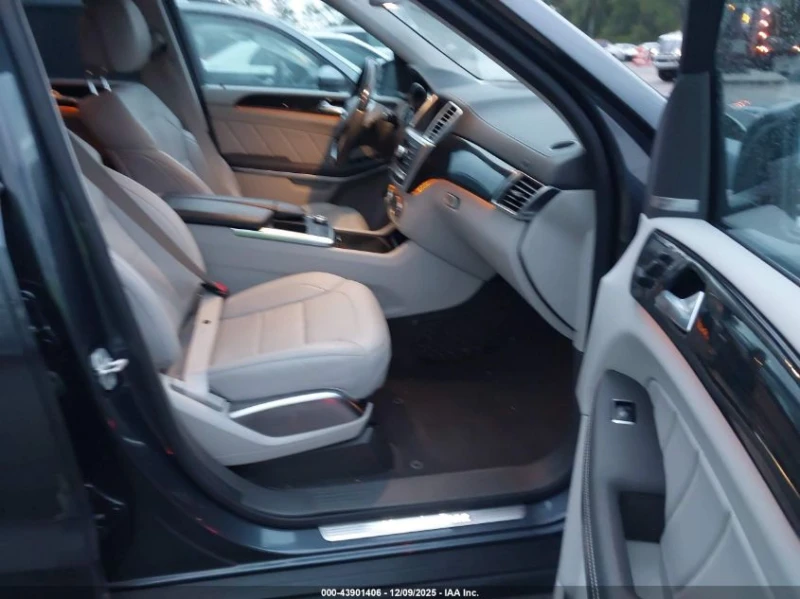 Mercedes-Benz GL 550 4.7L V-8 DI, DOHC, VVT, TURBO, 429HP All Wheel, снимка 11 - Автомобили и джипове - 52914114