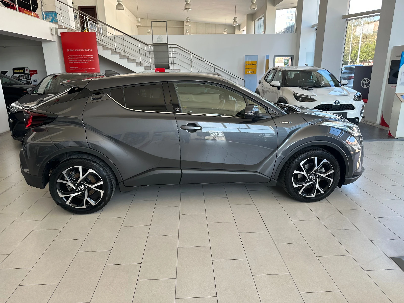 Toyota C-HR  - изображение 7