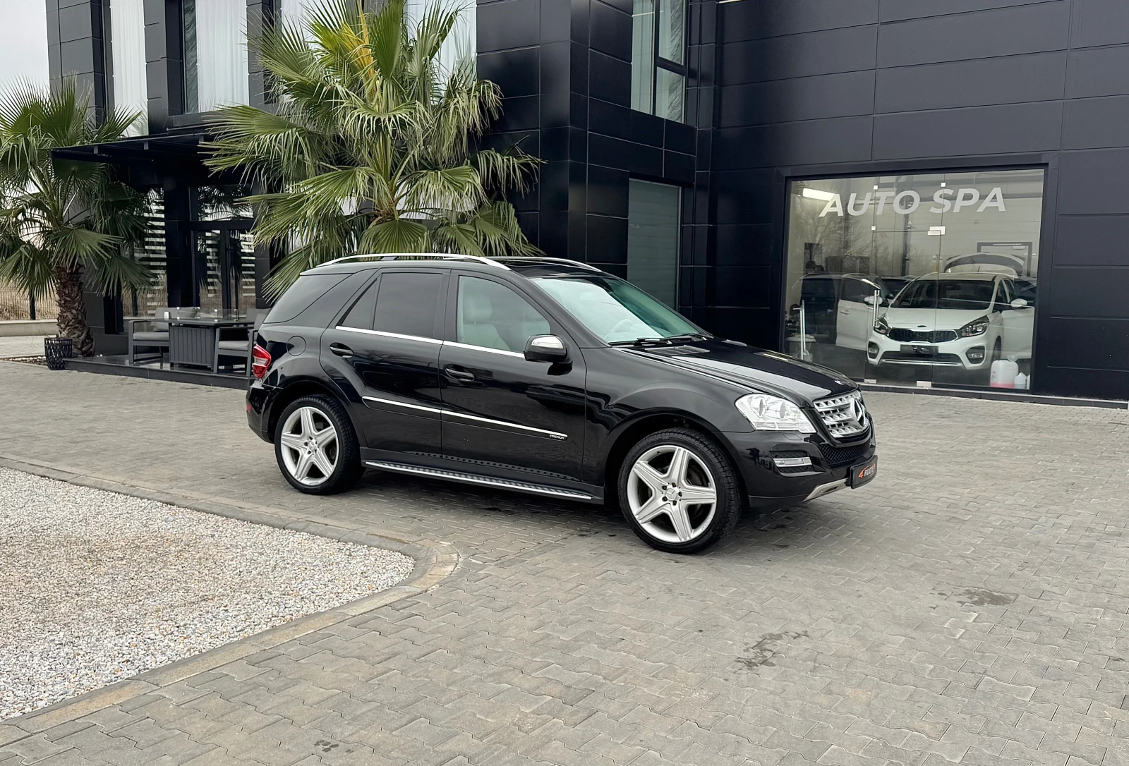 Mercedes-Benz ML 350 CDi * Premium*  - изображение 3