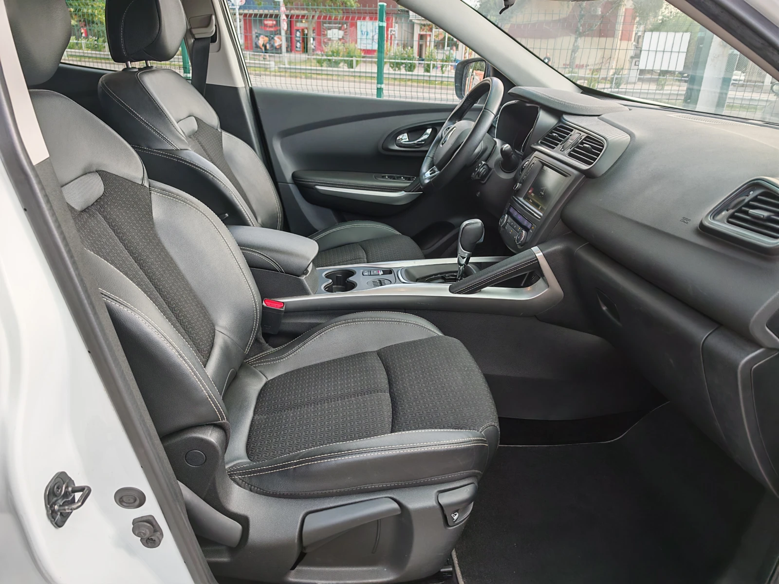 Renault Kadjar 1.5DCI-Кожа, Автомат - изображение 8