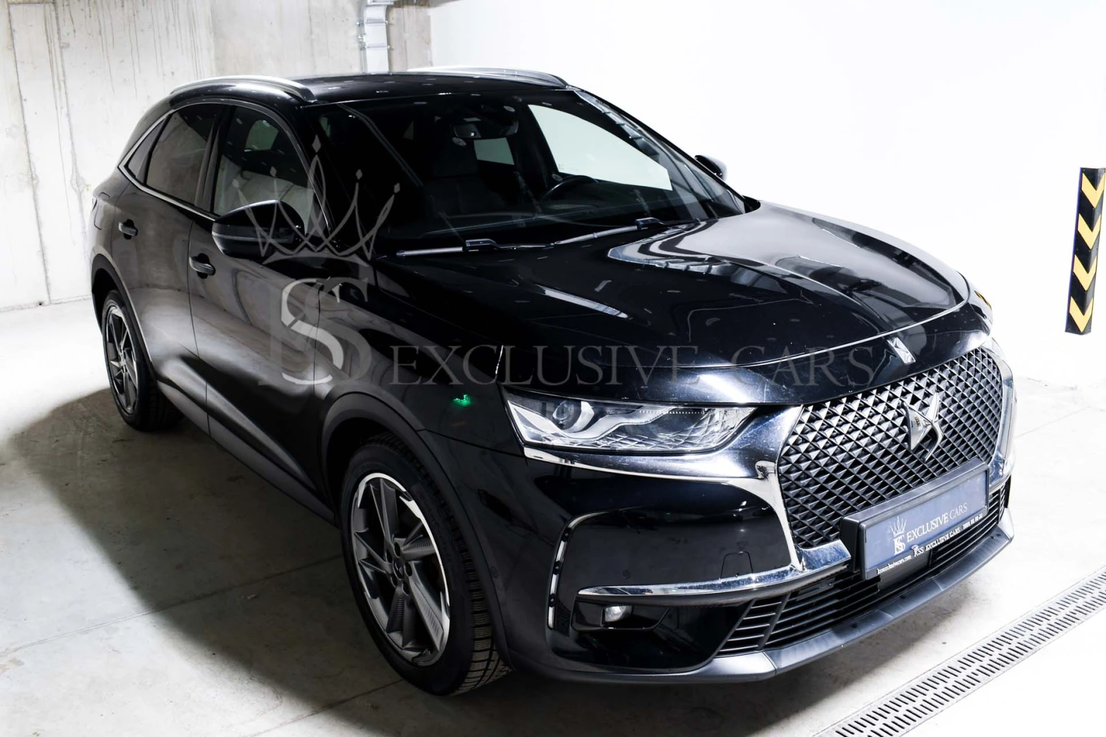 Citroen DS 7 Crossback 1.5d BLUEHDI* GRAND CHIC* 360* LED* , снимка 3 - Автомобили и джипове - 53733319