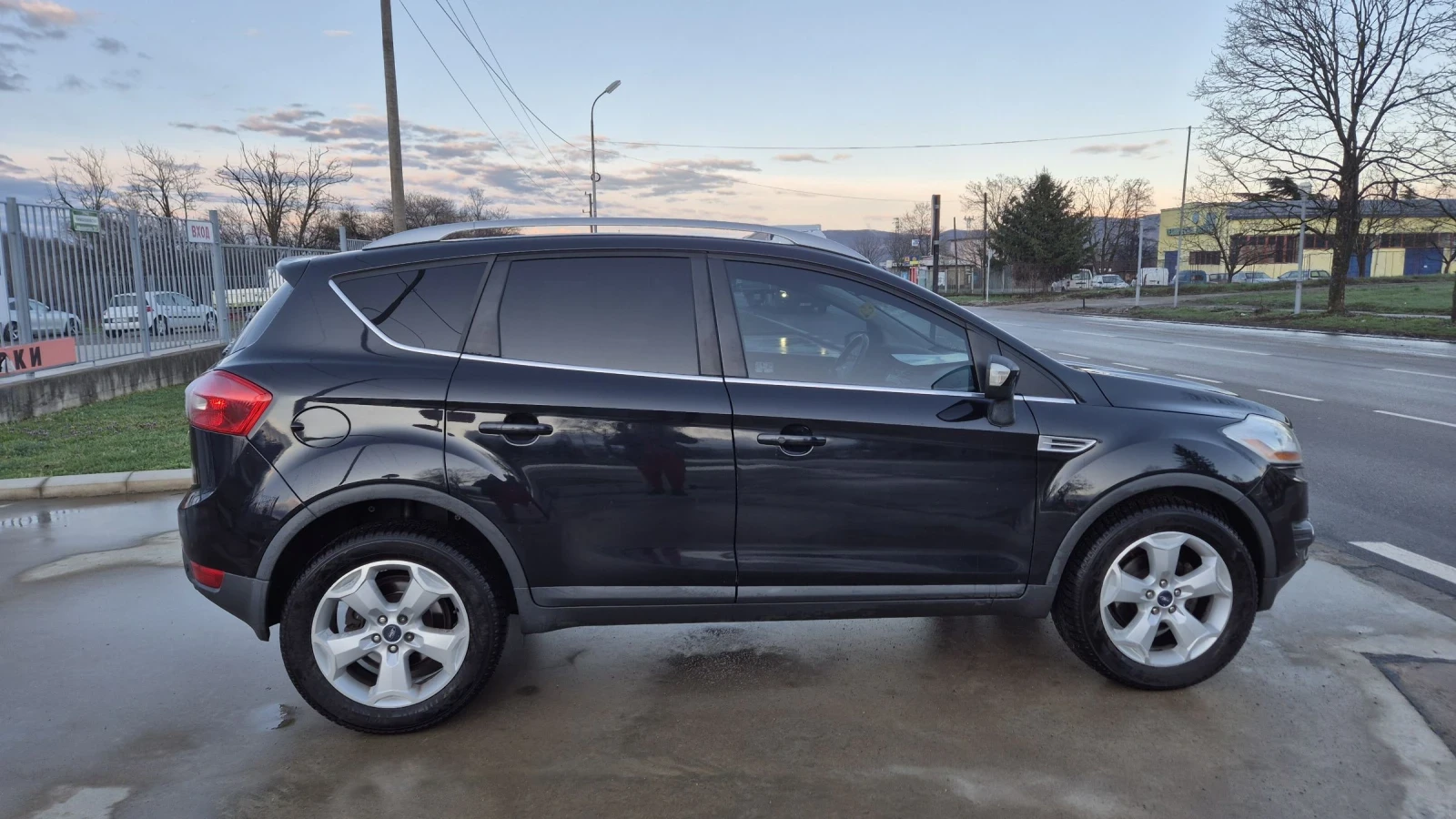 Ford Kuga 2.0TDCI* ИТАЛИЯ* 4Х4, снимка 11 - Автомобили и джипове - 54001194