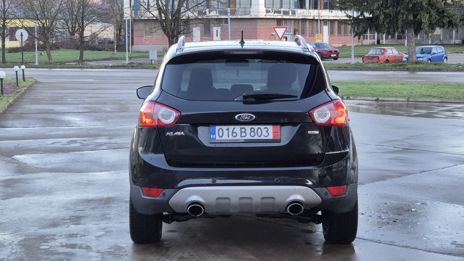 Ford Kuga 2.0TDCI* ИТАЛИЯ* 4Х4, снимка 6 - Автомобили и джипове - 54001194