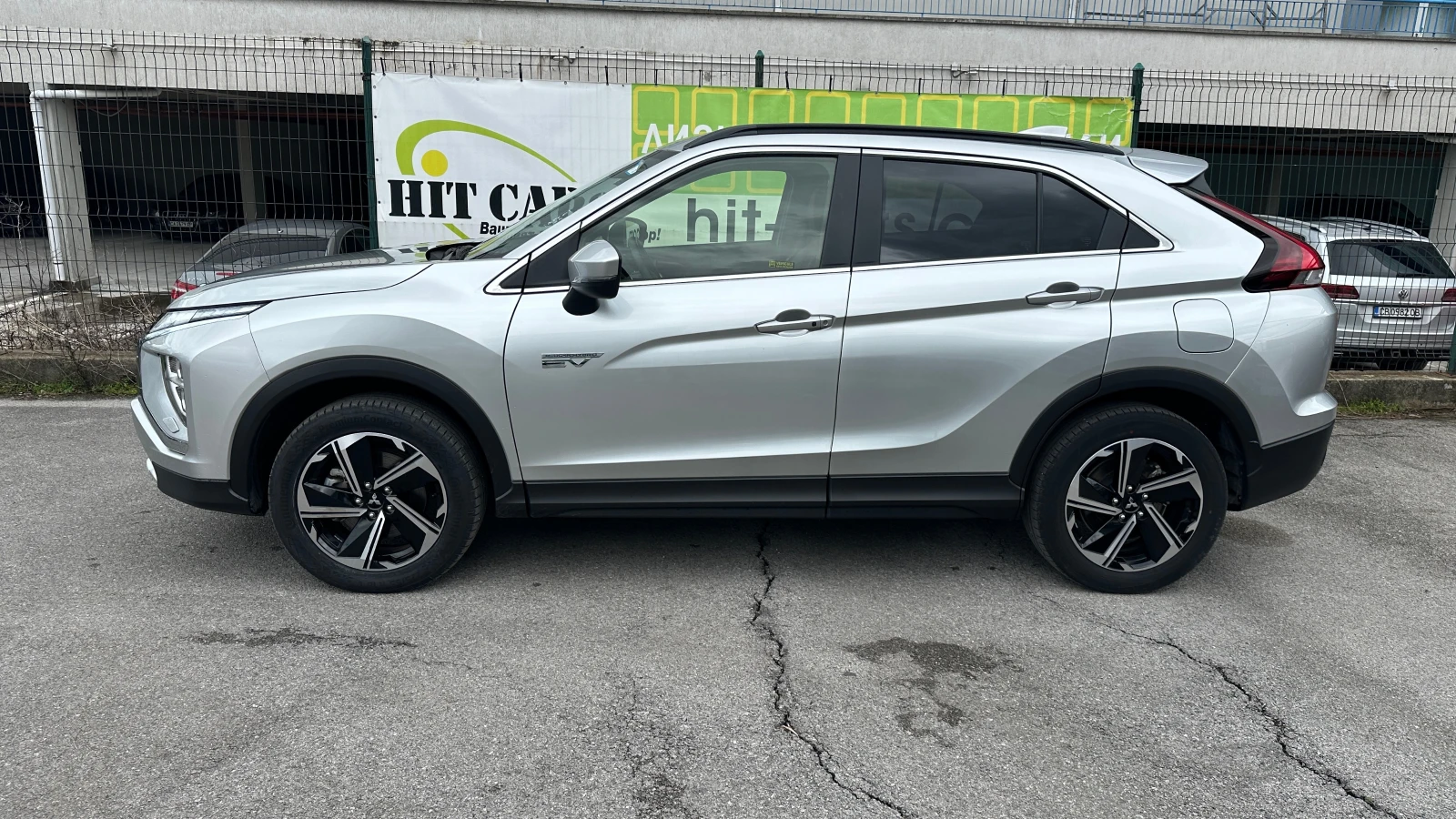 Mitsubishi Eclipse Cross 2.4 PlugInHybrid 4x4 от първи собственик, снимка 4 - Автомобили и джипове - 54080930