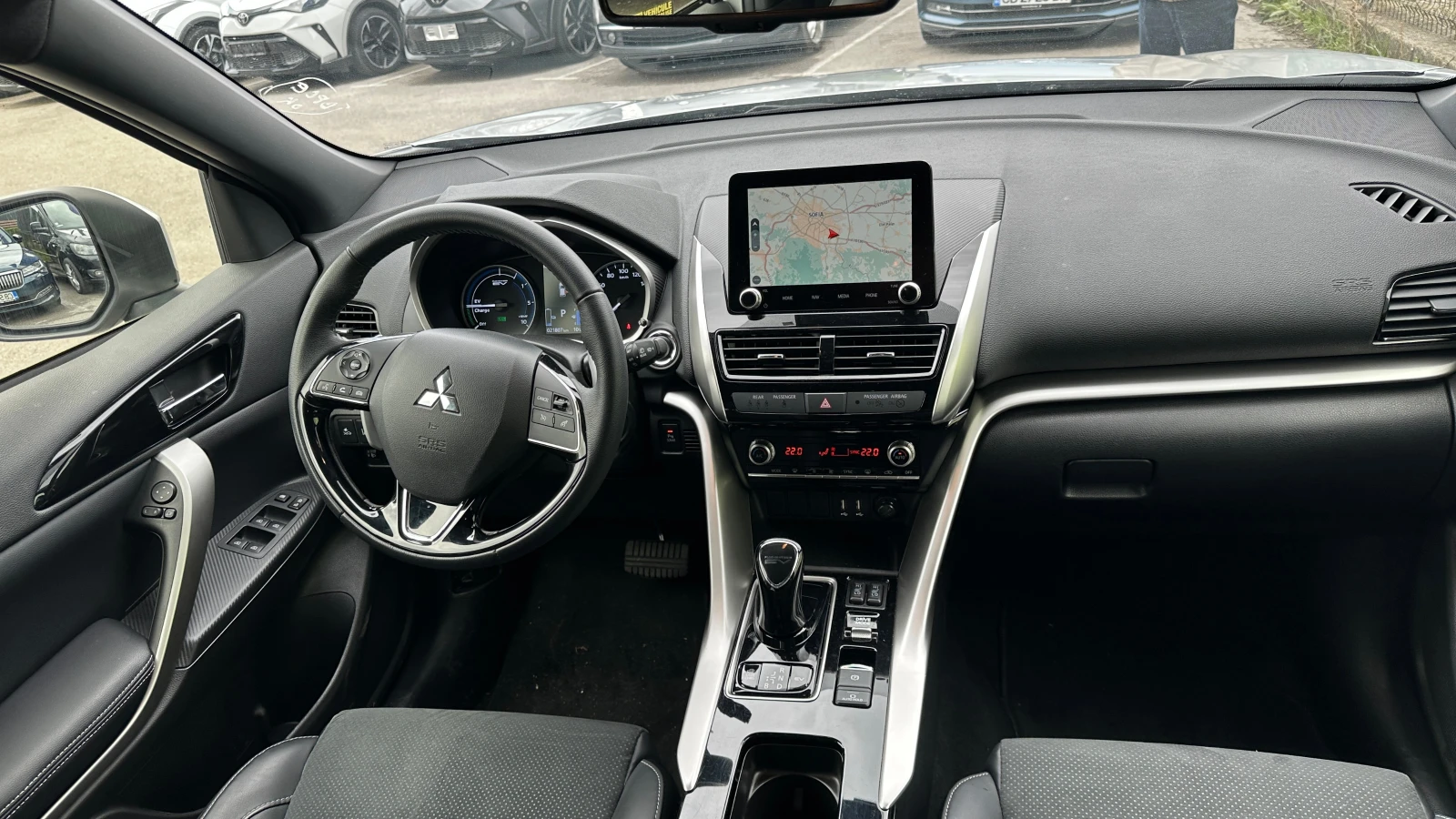 Mitsubishi Eclipse Cross 2.4 PlugInHybrid 4x4 от първи собственик, снимка 14 - Автомобили и джипове - 54080930