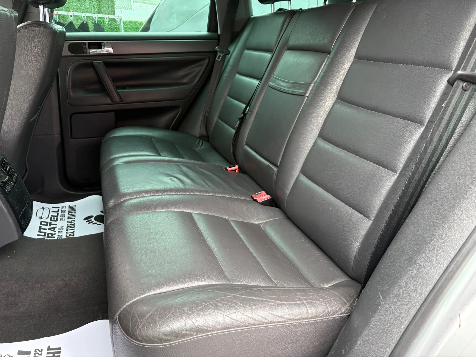 VW Touareg 2.5TDI* R5* 4x4* ЛИЗИНГ* БАРТЕР* , снимка 12 - Автомобили и джипове - 54450624