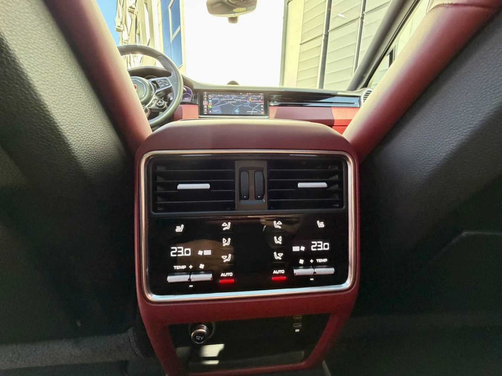 Porsche Cayenne 17 000 КМ !!!, снимка 14 - Автомобили и джипове - 54593291