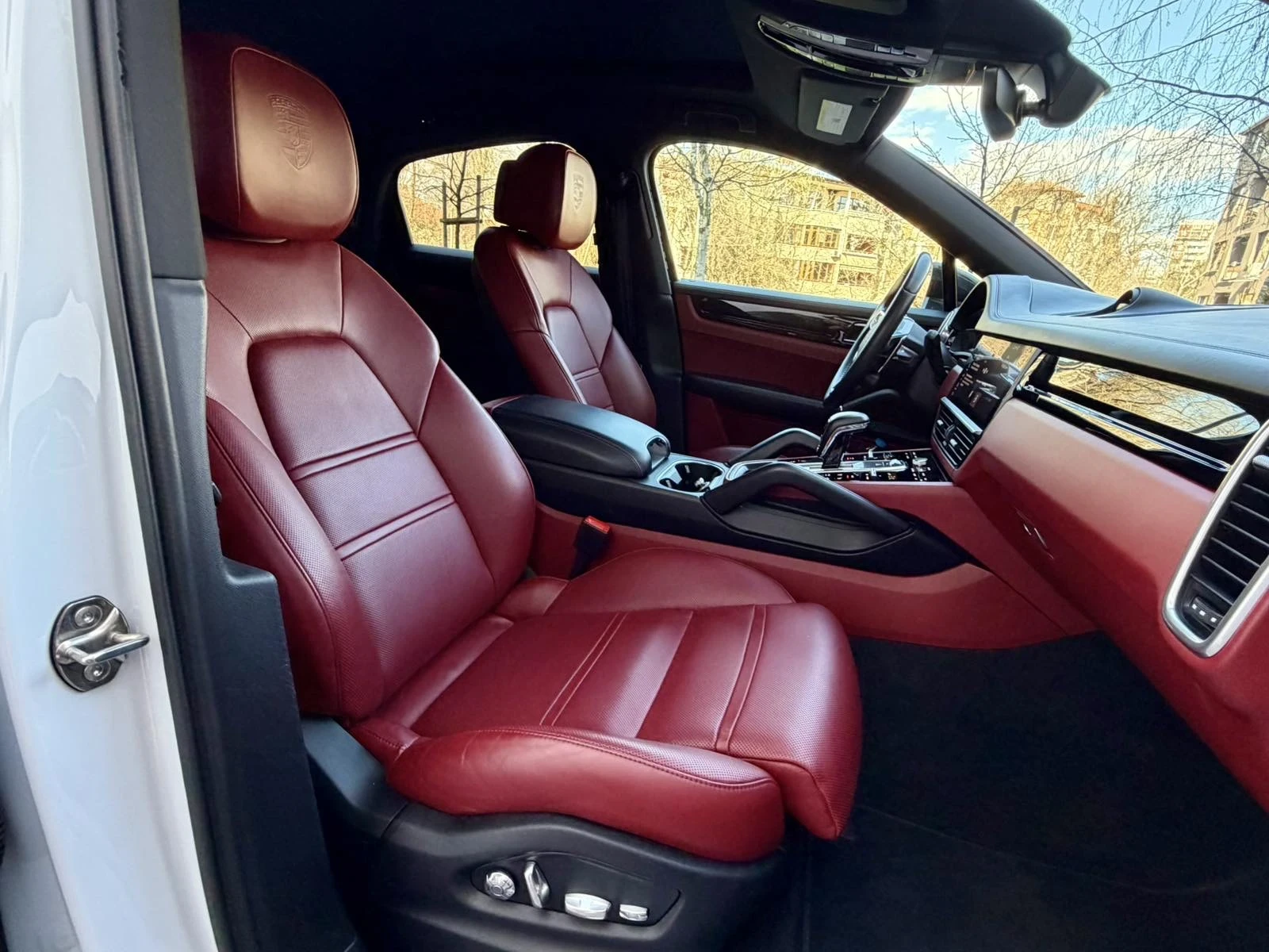 Porsche Cayenne 17 000 КМ !!!, снимка 10 - Автомобили и джипове - 54593291