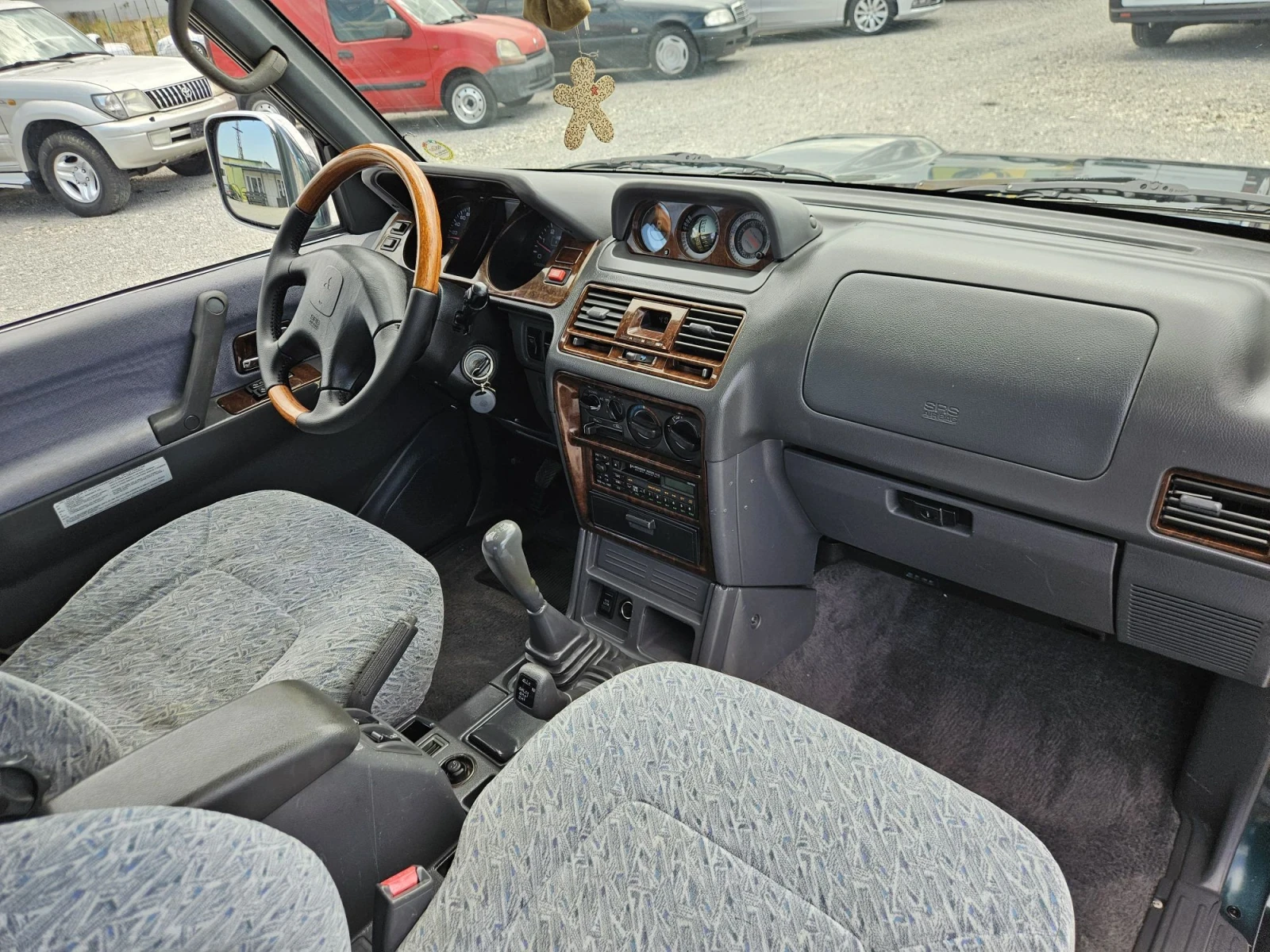 Mitsubishi Pajero 2.8 TDI  SUPER SELEKT, снимка 16 - Автомобили и джипове - 55581116