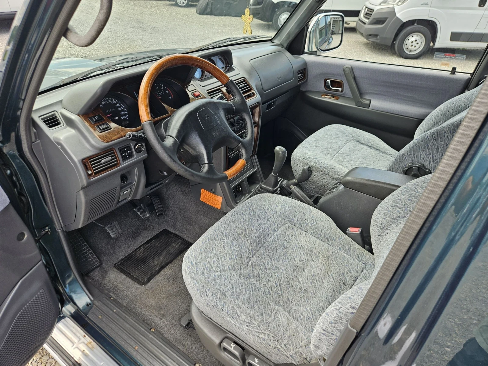 Mitsubishi Pajero 2.8 TDI  SUPER SELEKT, снимка 8 - Автомобили и джипове - 55581116
