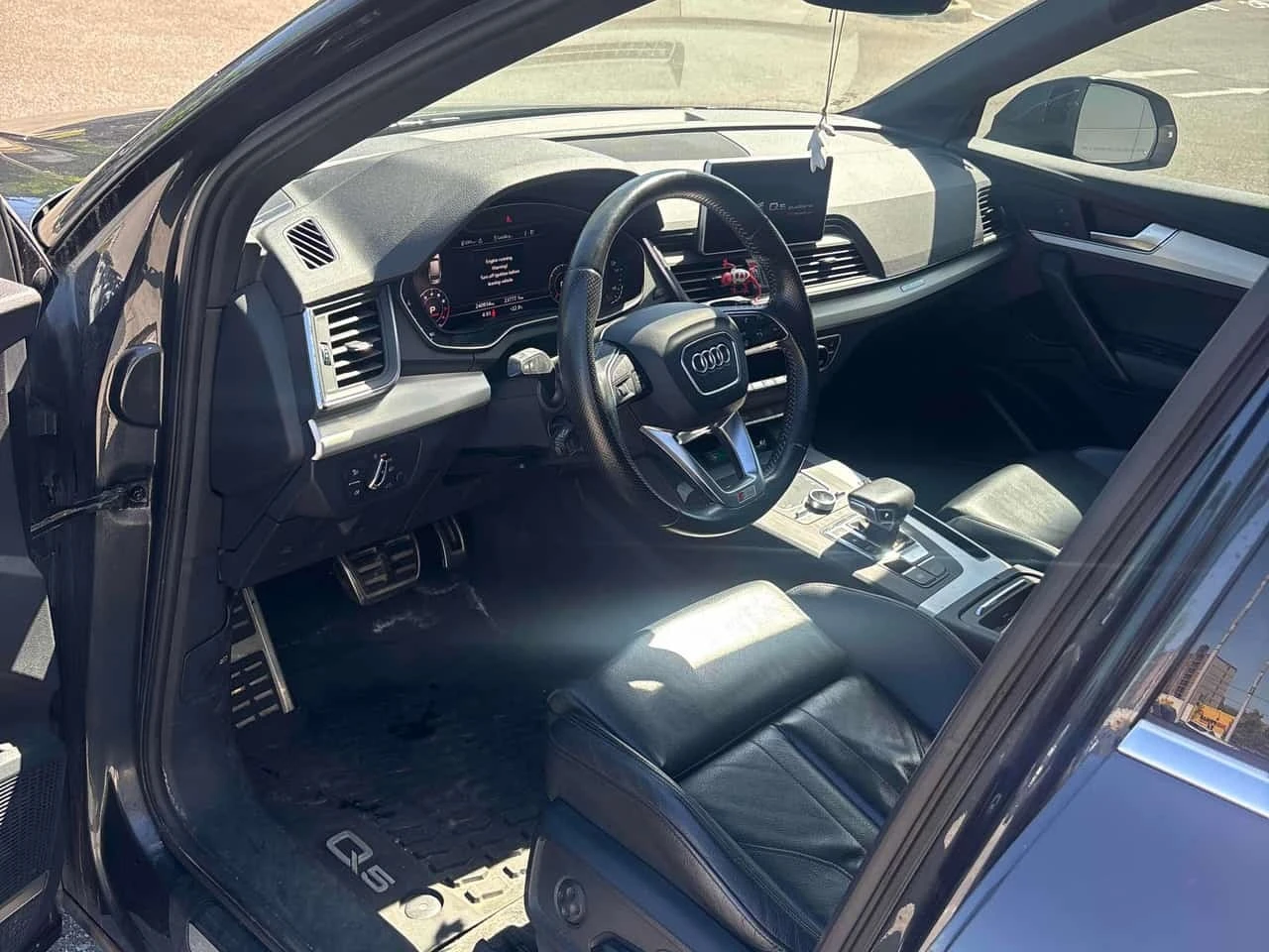 Audi Q5 * Technik * 360 * Digital * S line * Carfax, снимка 15 - Автомобили и джипове - 55737181