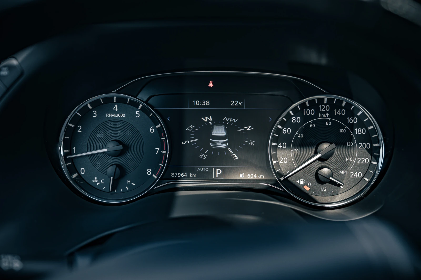 Infiniti QX80 5.6 V8 | Mobile.bg � ����������� 15