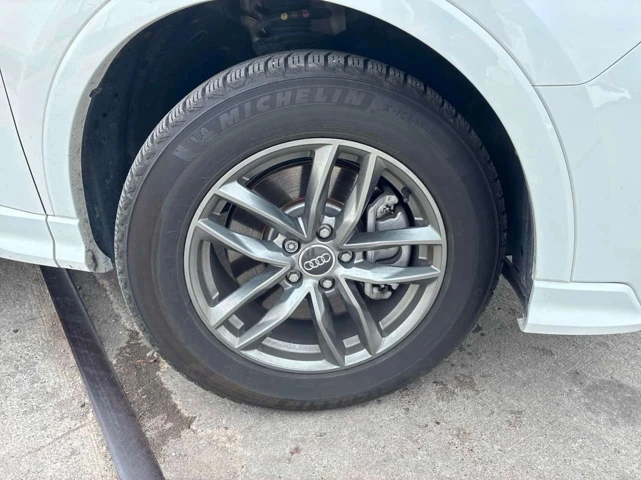 Audi Q3, снимка 7 - Автомобили и джипове - 56730424