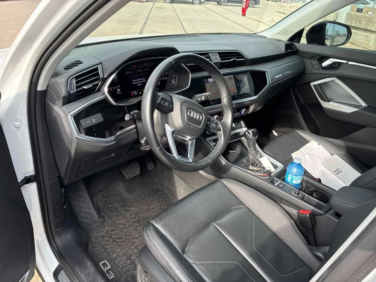 Audi Q3, снимка 5 - Автомобили и джипове - 56730424