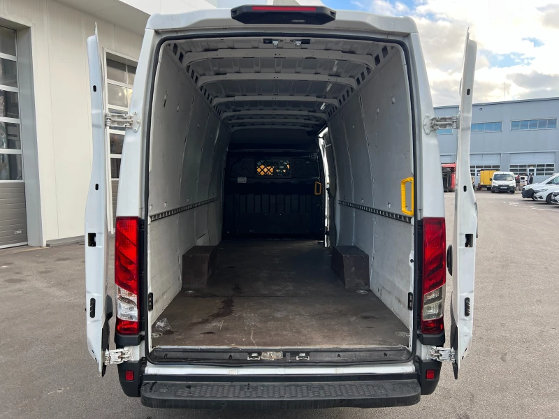 Iveco Daily 35S16A8V | Дълга база | B категория, снимка 5 - Бусове и автобуси - 52212658