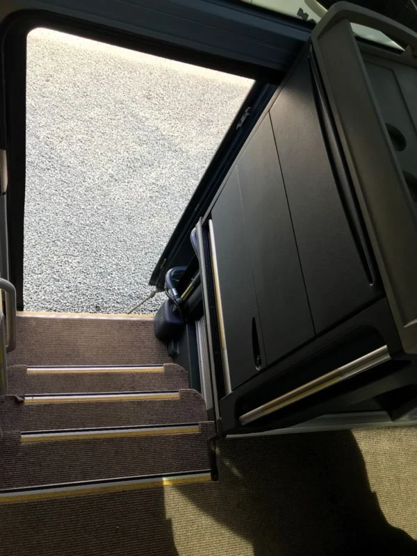Neoplan | Mobile.bg � ����������� 6