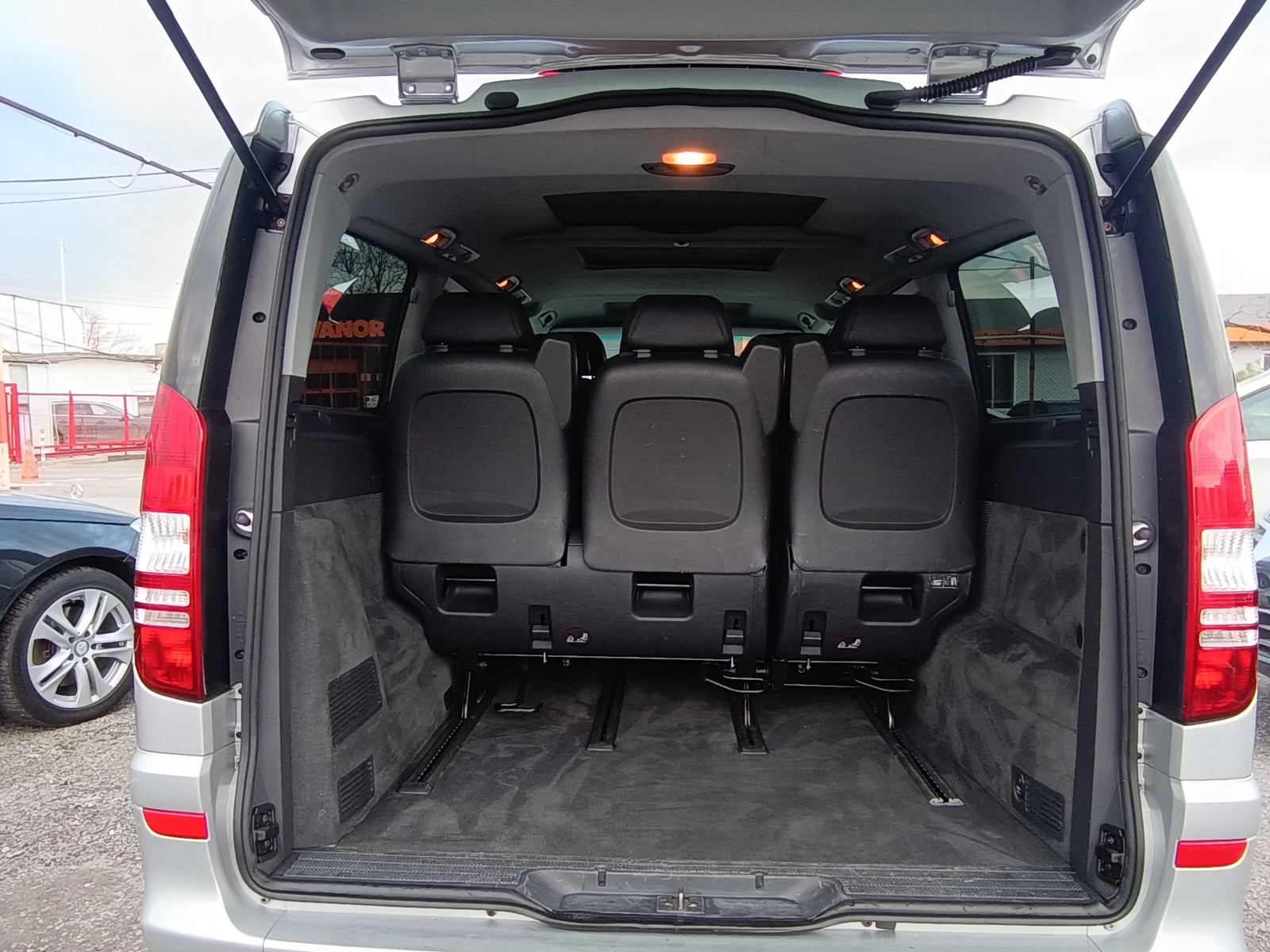 Mercedes-Benz Viano 3.0-224к.с.!214хил.км-ИСТИНСКИ !! LONG!ШВЕЙЦАРИЯ ! - изображение 9