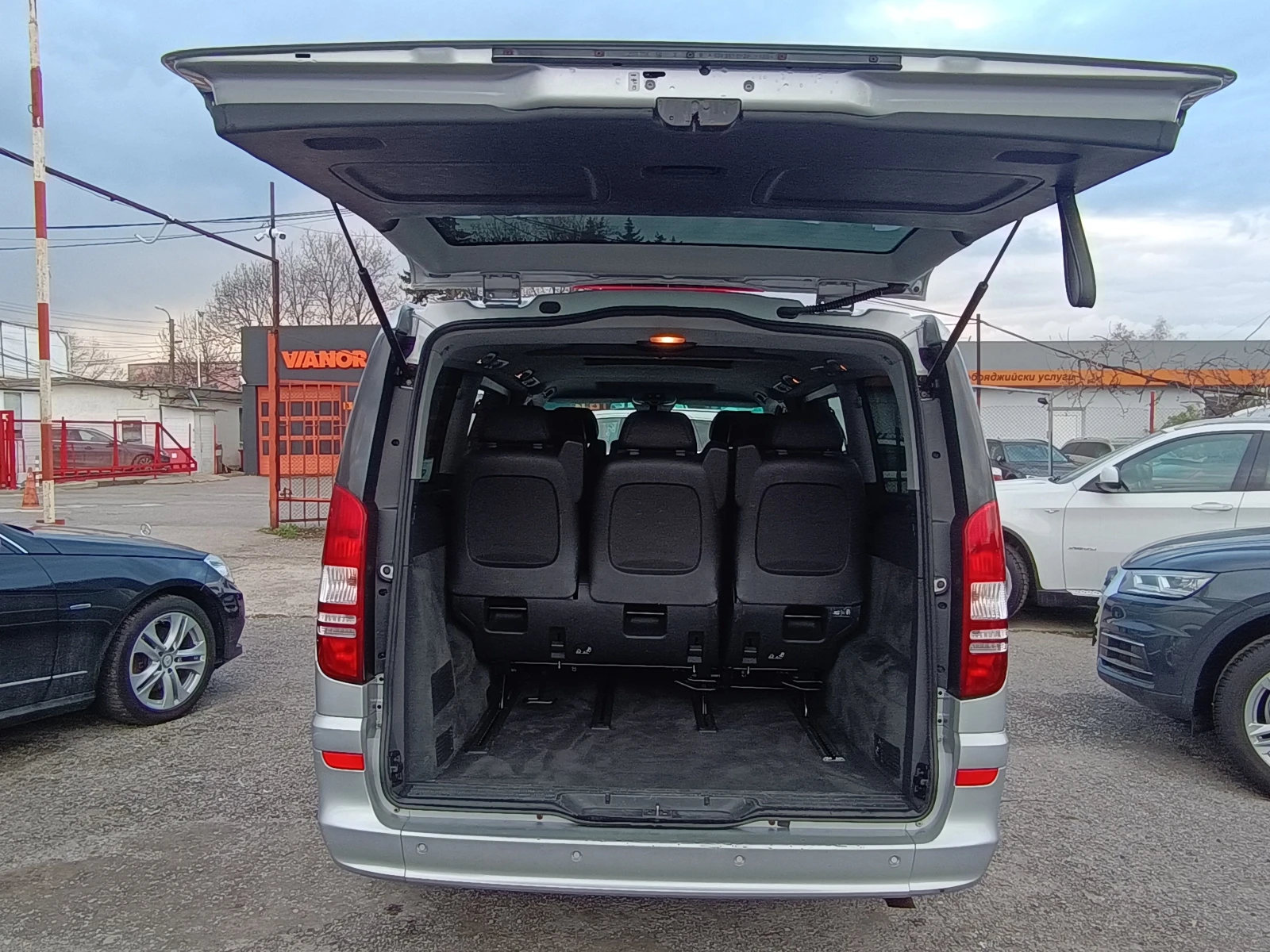 Mercedes-Benz Viano 3.0-224к.с.!214хил.км-ИСТИНСКИ !! LONG!ШВЕЙЦАРИЯ ! - изображение 10