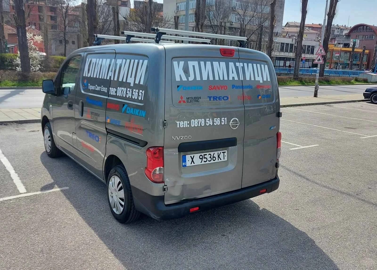 Nissan NV200