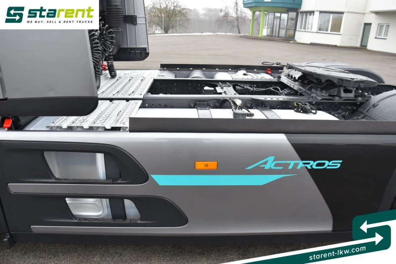 Mercedes-Benz Actros SZM26012, снимка 9 - Камиони - 53383749