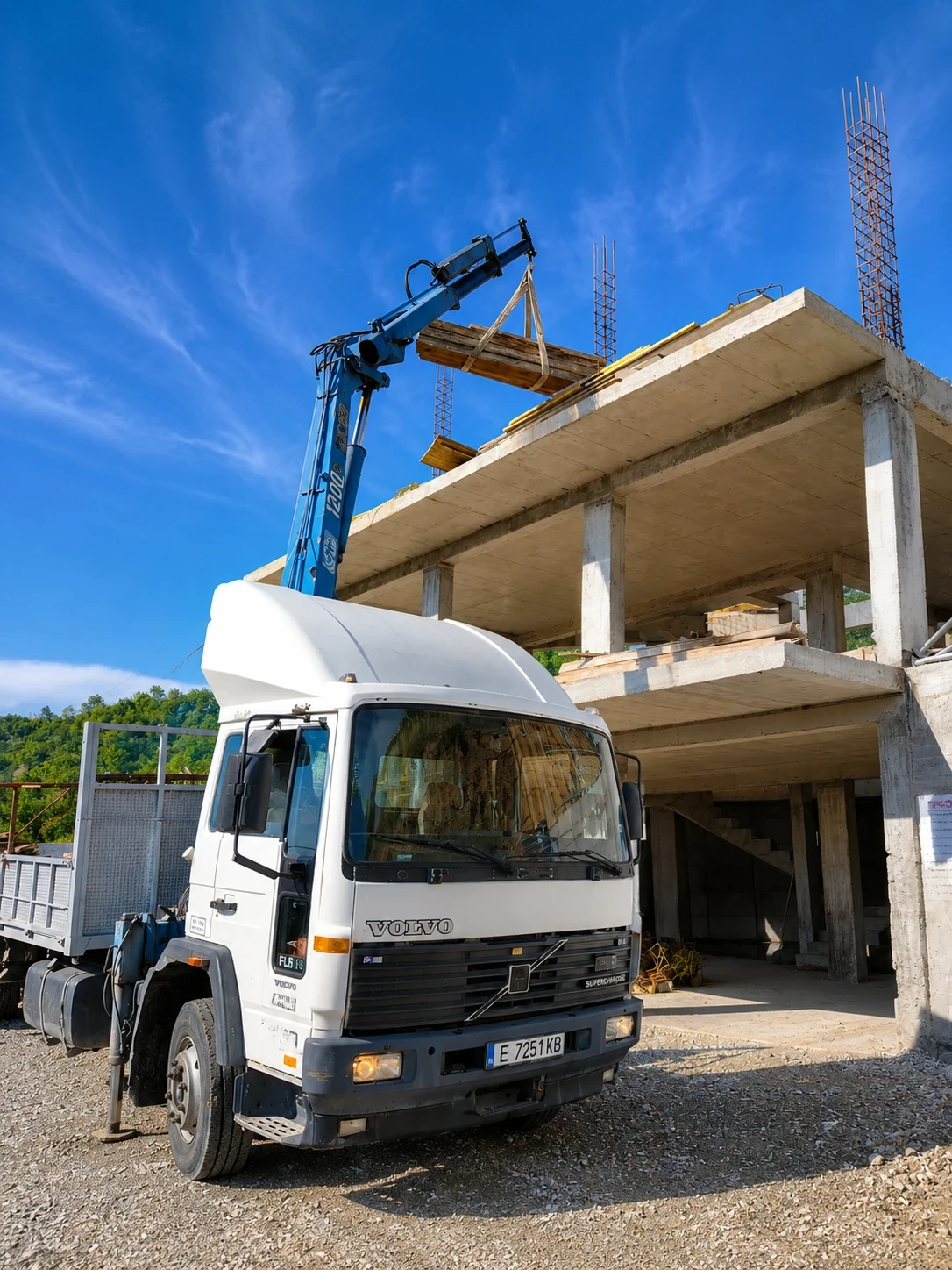 Volvo Fl Кран 5500кг 