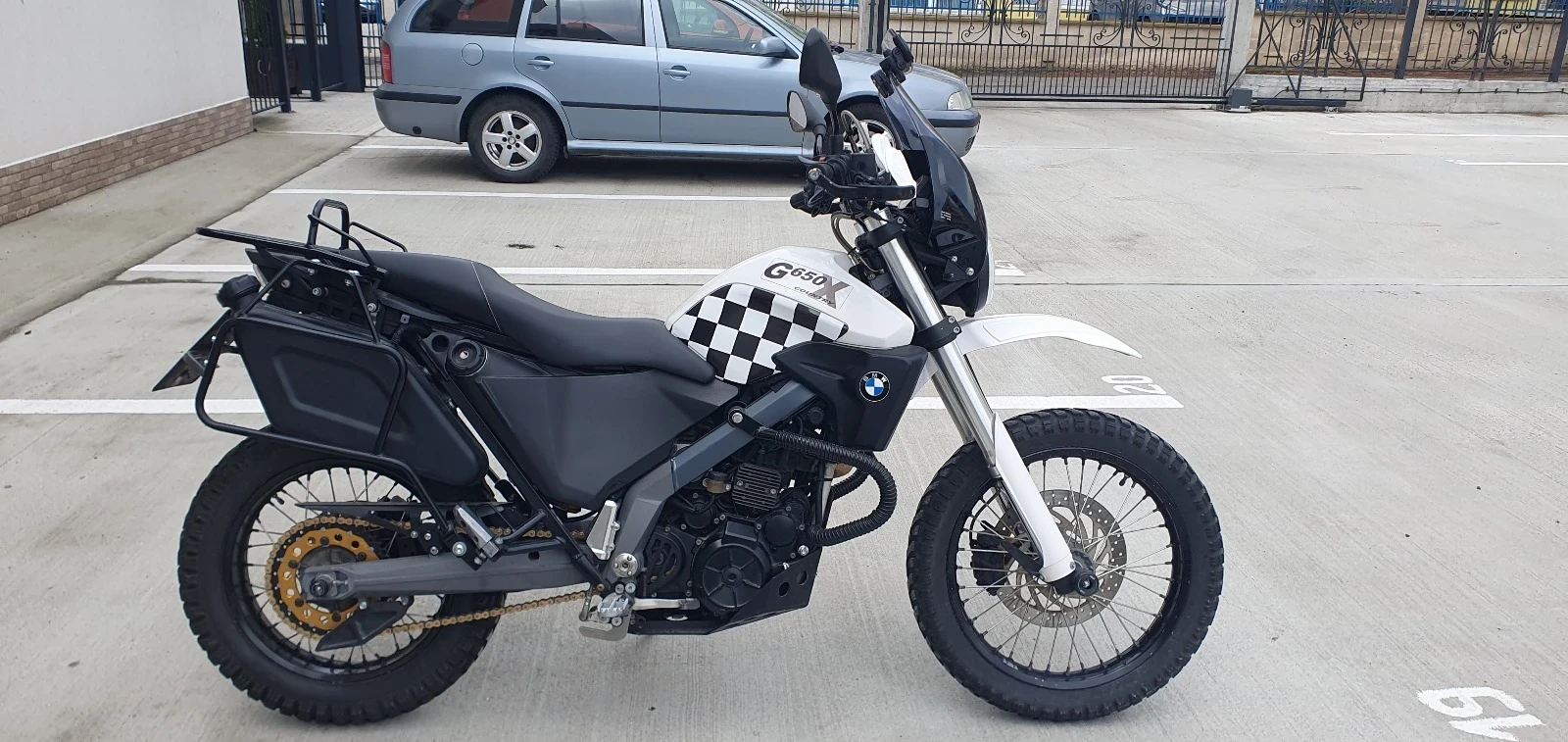 BMW G, снимка 6 - Мотоциклети и мототехника - 53894383