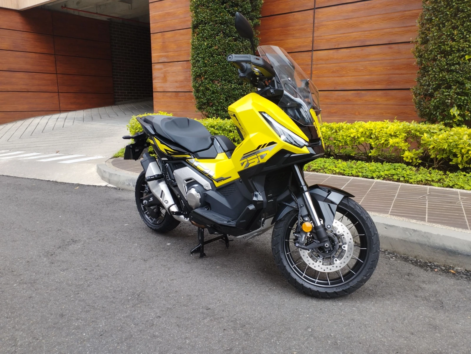 Honda X-ADV 750 Special Edition , снимка 4 - Мотоциклети и мототехника - 54494158