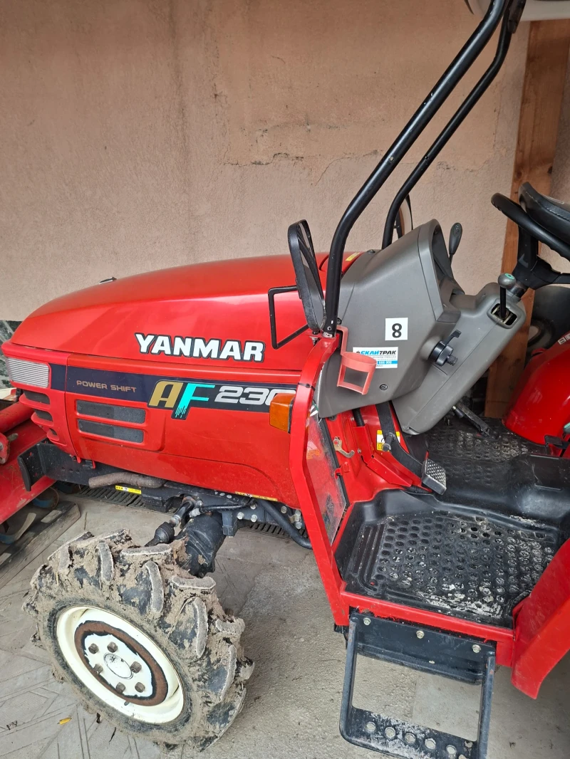 Трактор Yanmar AF230