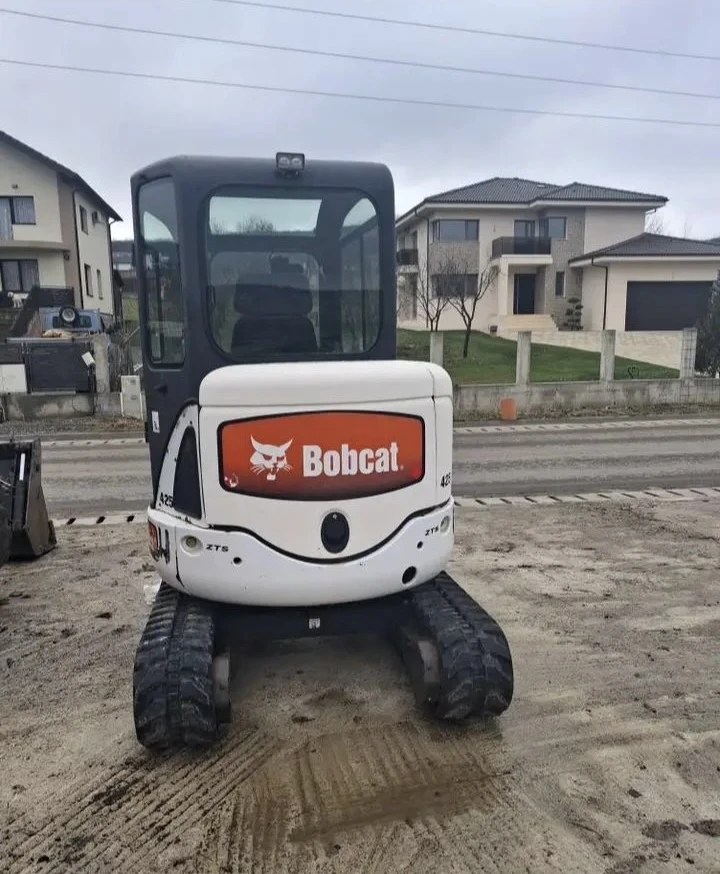 Багер Bobcat 425ZTS
