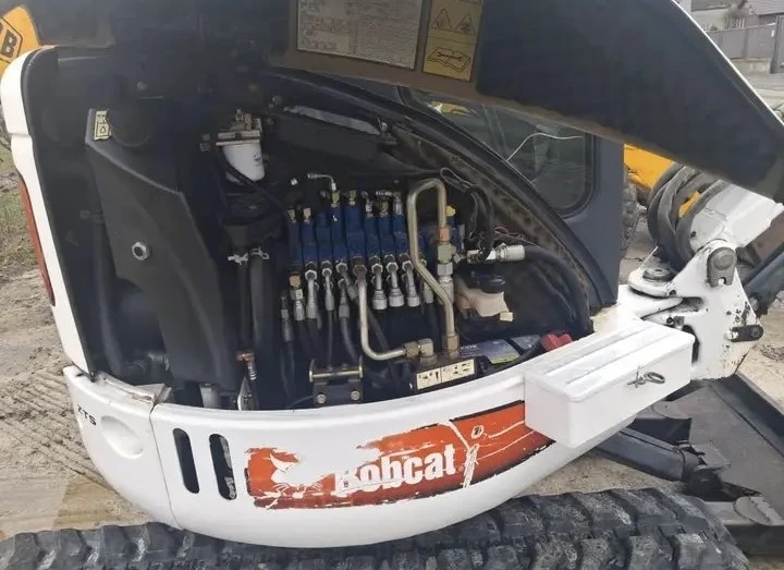 Багер Bobcat 425ZTS, снимка 3 - Индустриална техника - 56201642