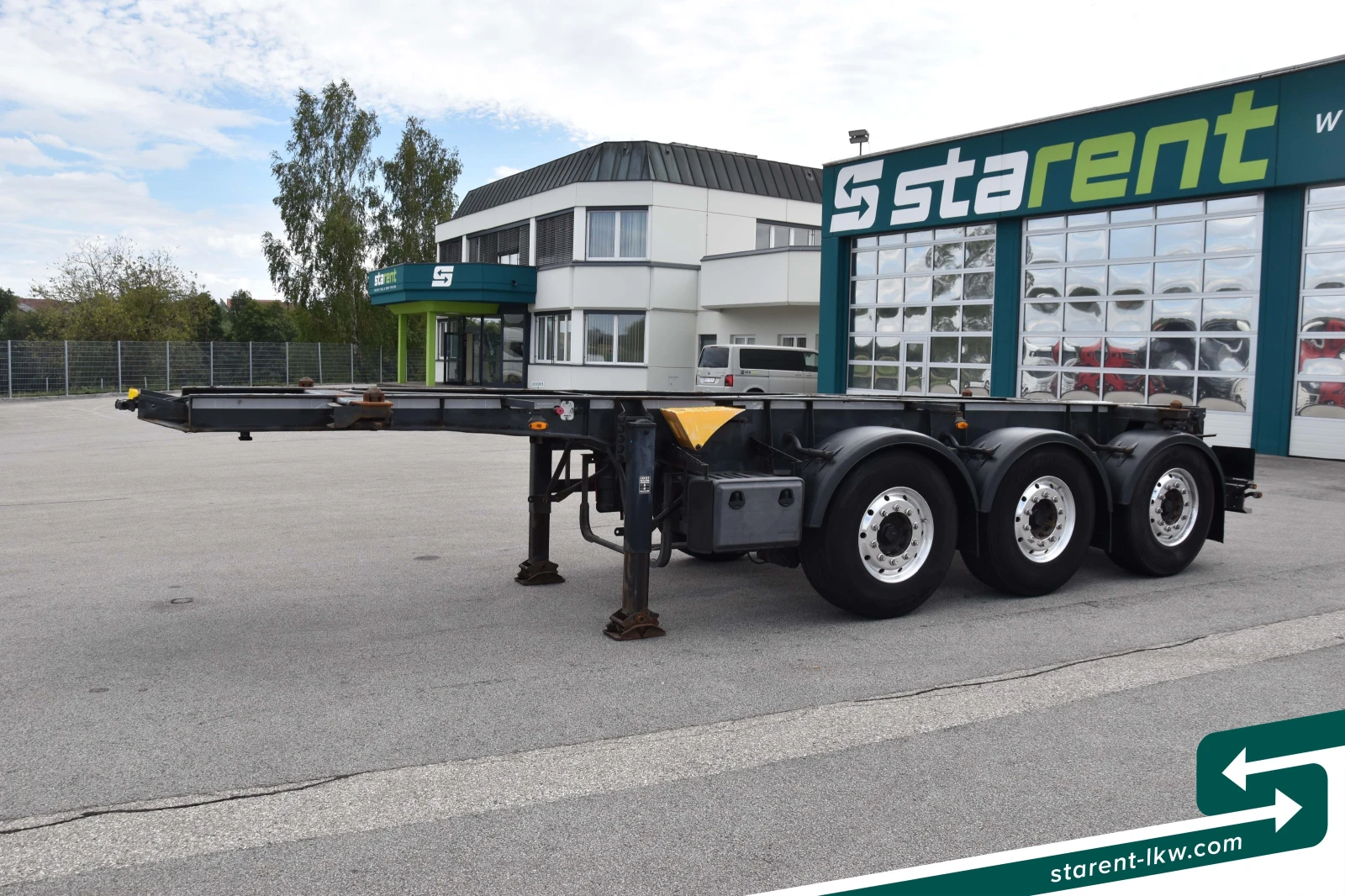 Полуремарке Schwarzmuller TR26257