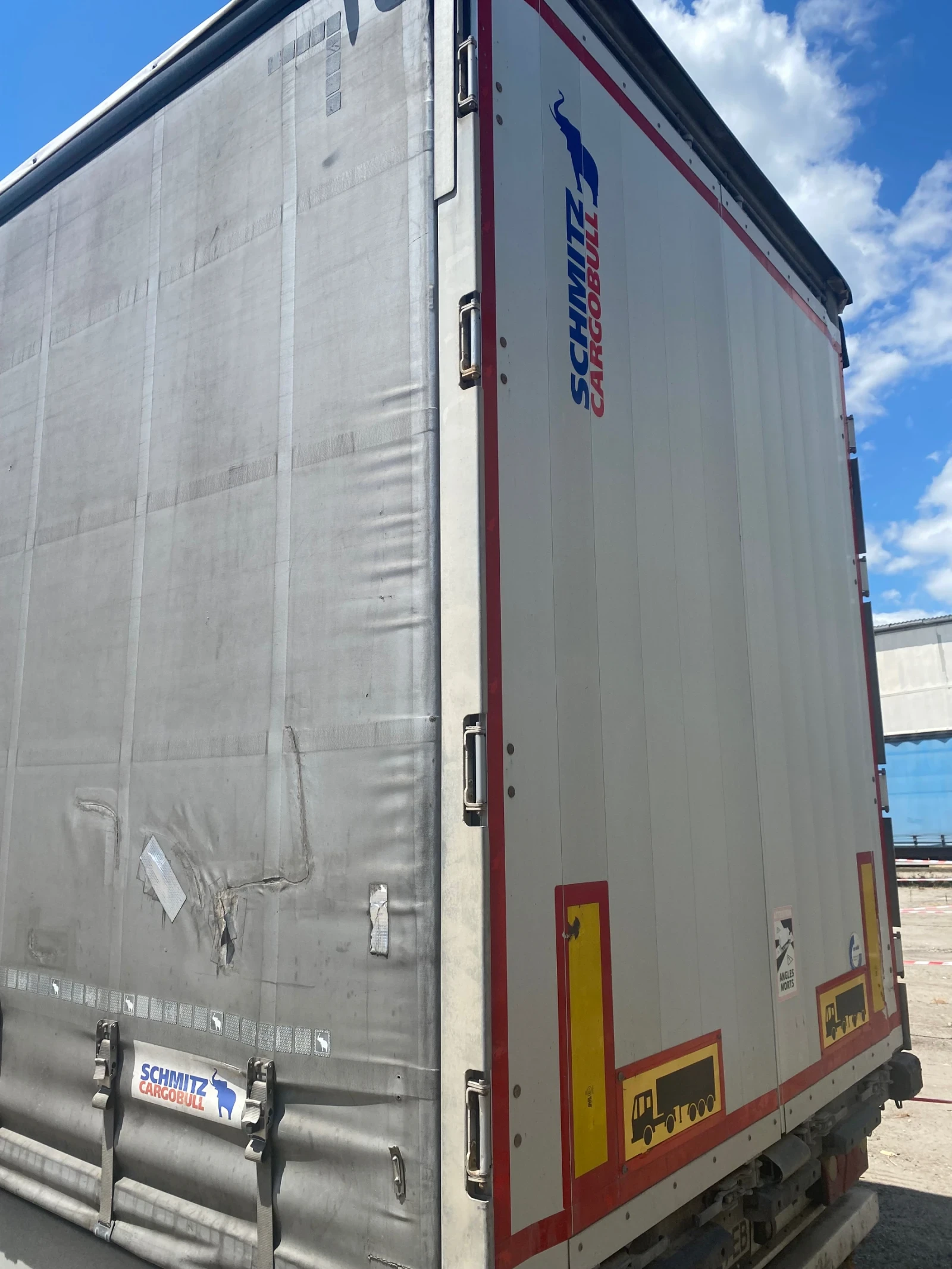 Полуремарке Schmitz, снимка 3 - Ремаркета - 56245880