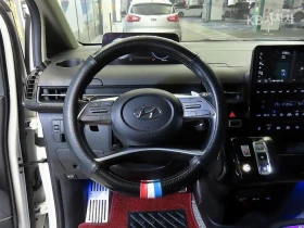 Hyundai Staria 2023, снимка 8