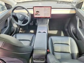 Tesla Model Y Long Range* Dual Motor, AWD* Цена до БГ, снимка 7