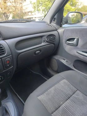 Renault Megane 2003, снимка 10