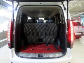 Hyundai Staria 2023 | Mobile.bg    12