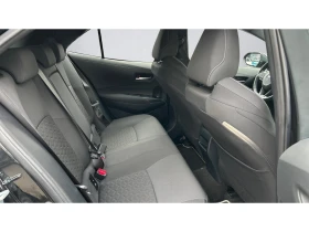 Toyota Corolla Месечна вноска от 232   - 20388 € / 39875.46 лв. - 31255279 7
