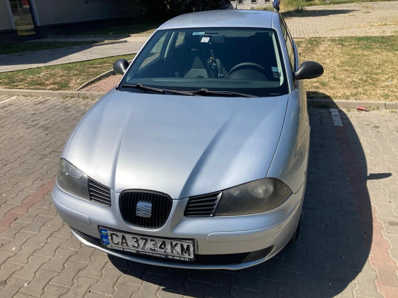 Seat Cordoba 1.4 16V, снимка 4 - Автомобили и джипове - 46944440