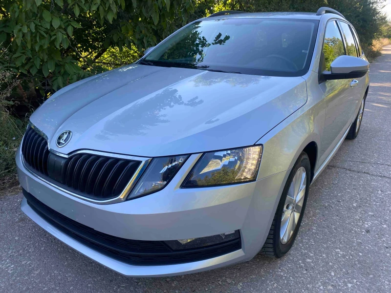 Skoda Octavia 2.0TDI 150к.с Серв.и-я, снимка 1 - Автомобили и джипове - 47462717