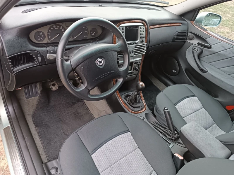 Lancia Lybra 1, 9 JTD, снимка 8 - Автомобили и джипове - 47307995