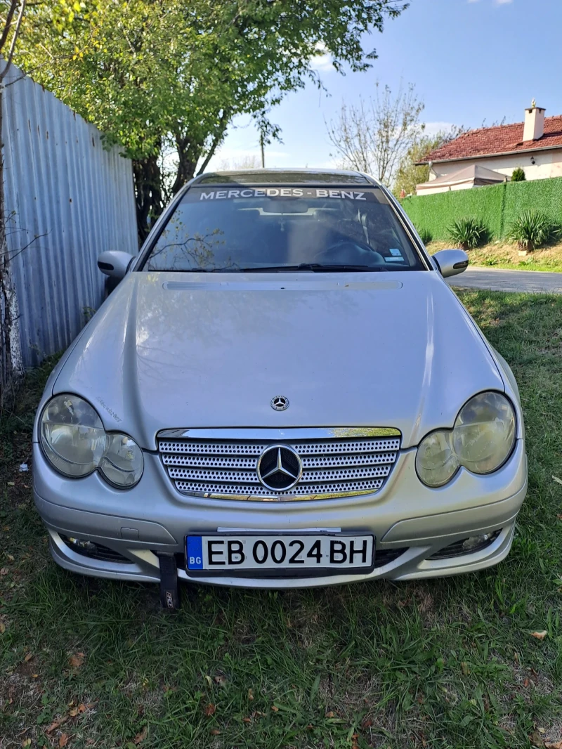 Mercedes-Benz C 220 Coupe, снимка 1 - Автомобили и джипове - 47465949