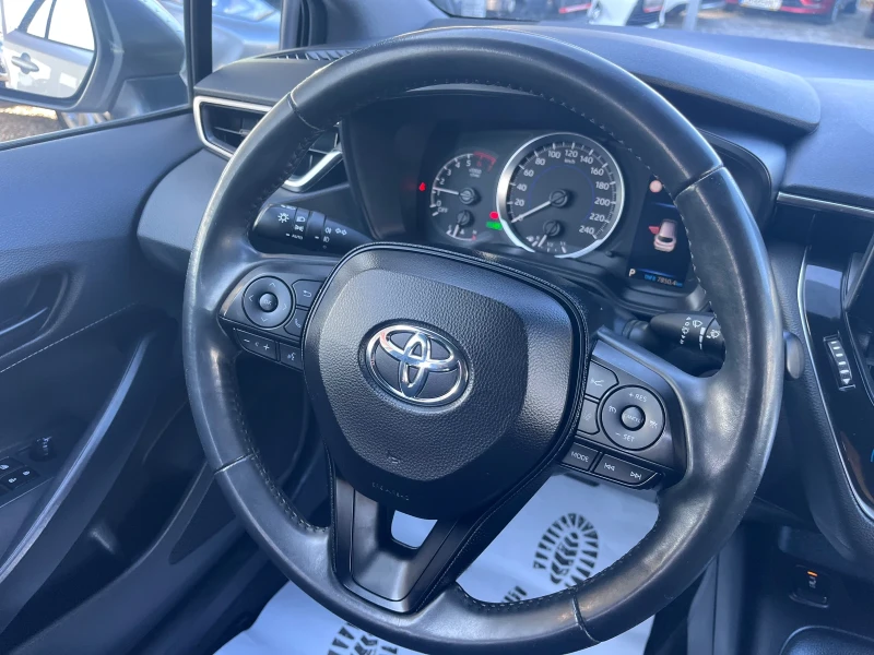 Toyota Corolla Touring Sports, снимка 10 - Автомобили и джипове - 49086522