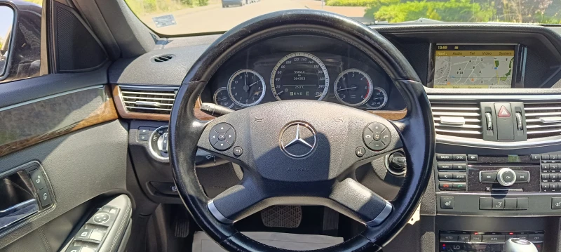 Mercedes-Benz E 200 Е200CDI , снимка 9 - Автомобили и джипове - 51271019