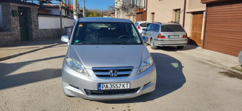 Honda Fr-v 1.7i Газ, снимка 5 - Автомобили и джипове - 52372183