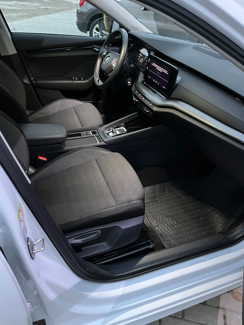 Skoda Octavia 2.0 TDI DSG FULL LED TUV-Германия, снимка 9 - Автомобили и джипове - 52801975