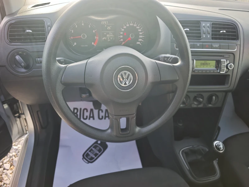 VW Polo 1.2i , снимка 8 - Автомобили и джипове - 52836486