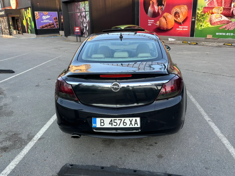 Opel Insignia 2.0 CDTI, снимка 4 - Автомобили и джипове - 53133079