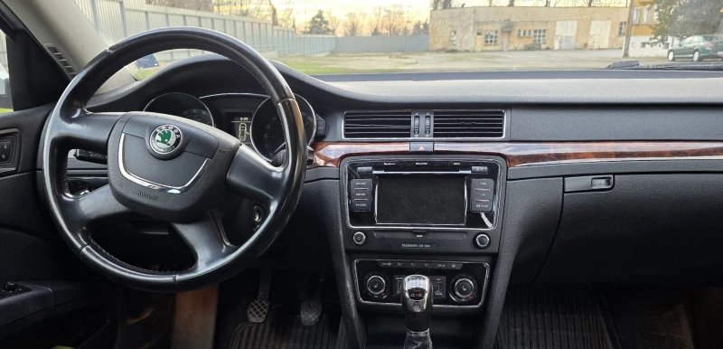 Skoda Superb Elegance, снимка 5 - Автомобили и джипове - 53282901