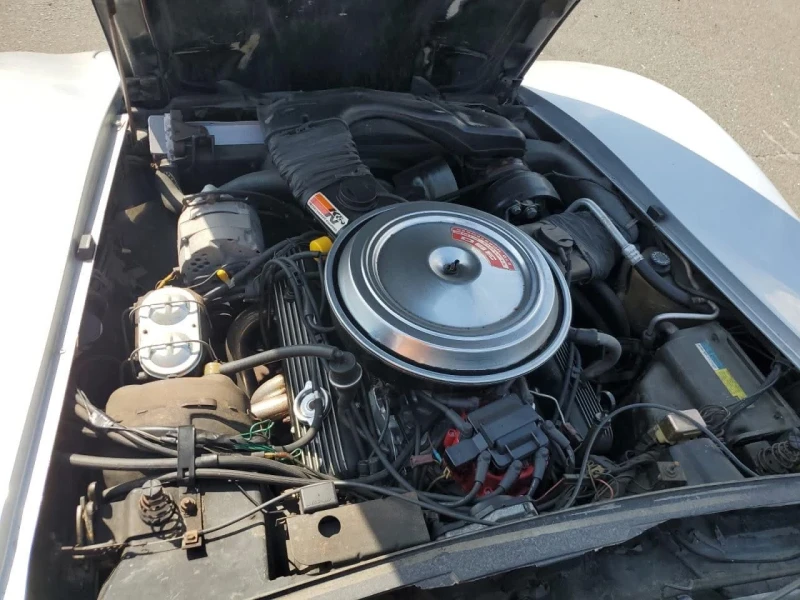 Chevrolet Corvette, снимка 8 - Автомобили и джипове - 53420620